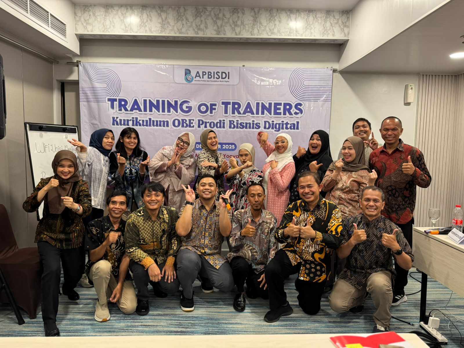 Tingkatkan Kualitas Akademik, Kaprodi Bisnis Digital Unila Ikuti ToT Kurikulum OBE di Yogyakarta